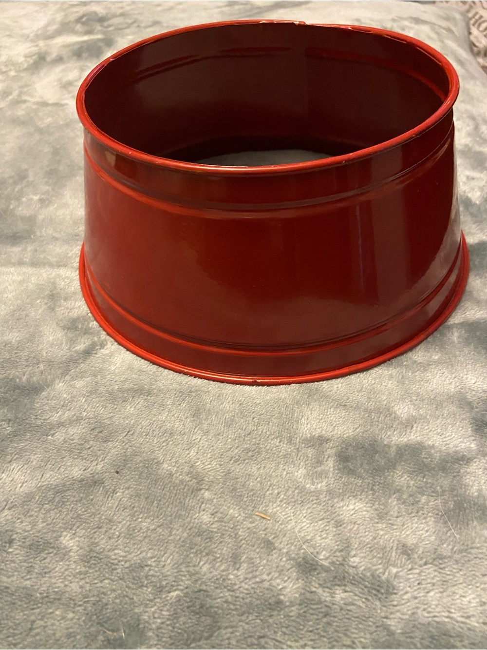Classic Red Metal Tree Collar - Holiday Decorative Base